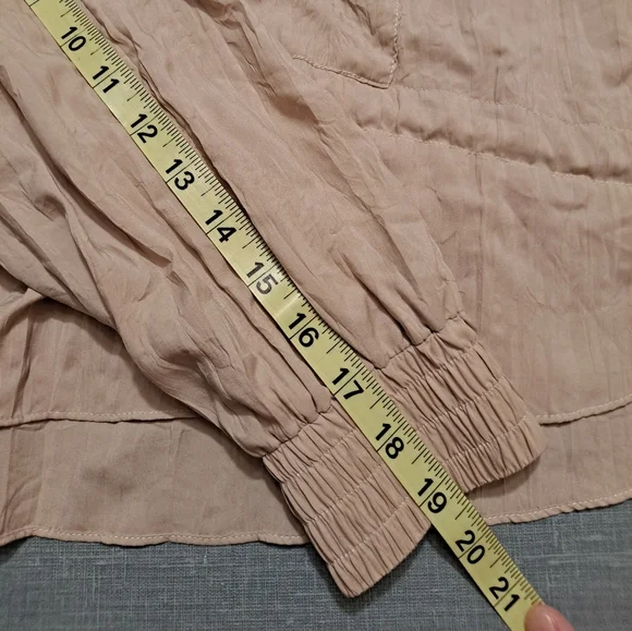 Free People Movement Women's Tan & White Lets Go Out Pullover Jacket Size Smal - Picture 12 of 13